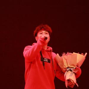 美国大黑刁内射丰满的少妇
